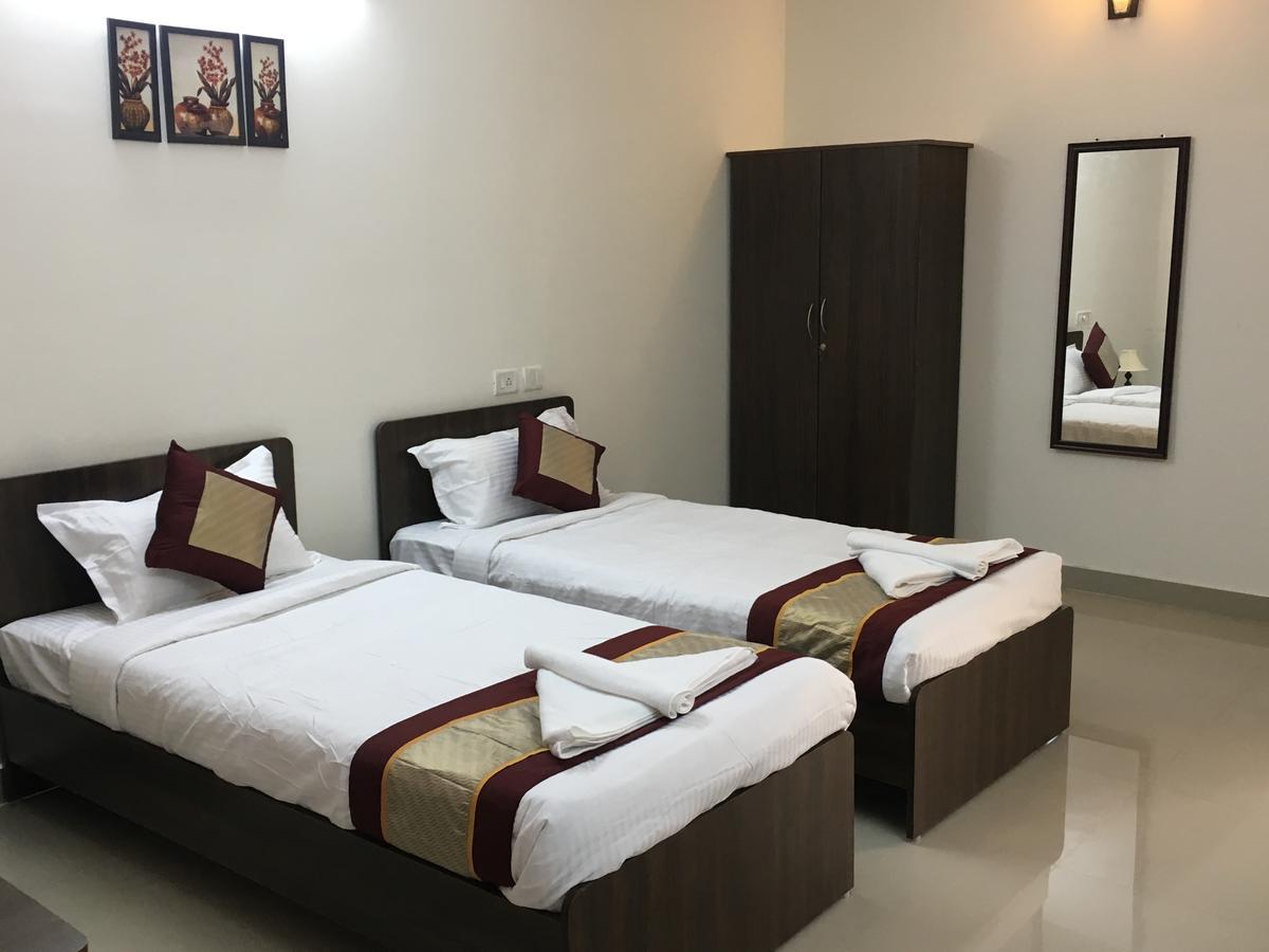 Hotel Sun Shine à Chennai Extérieur photo