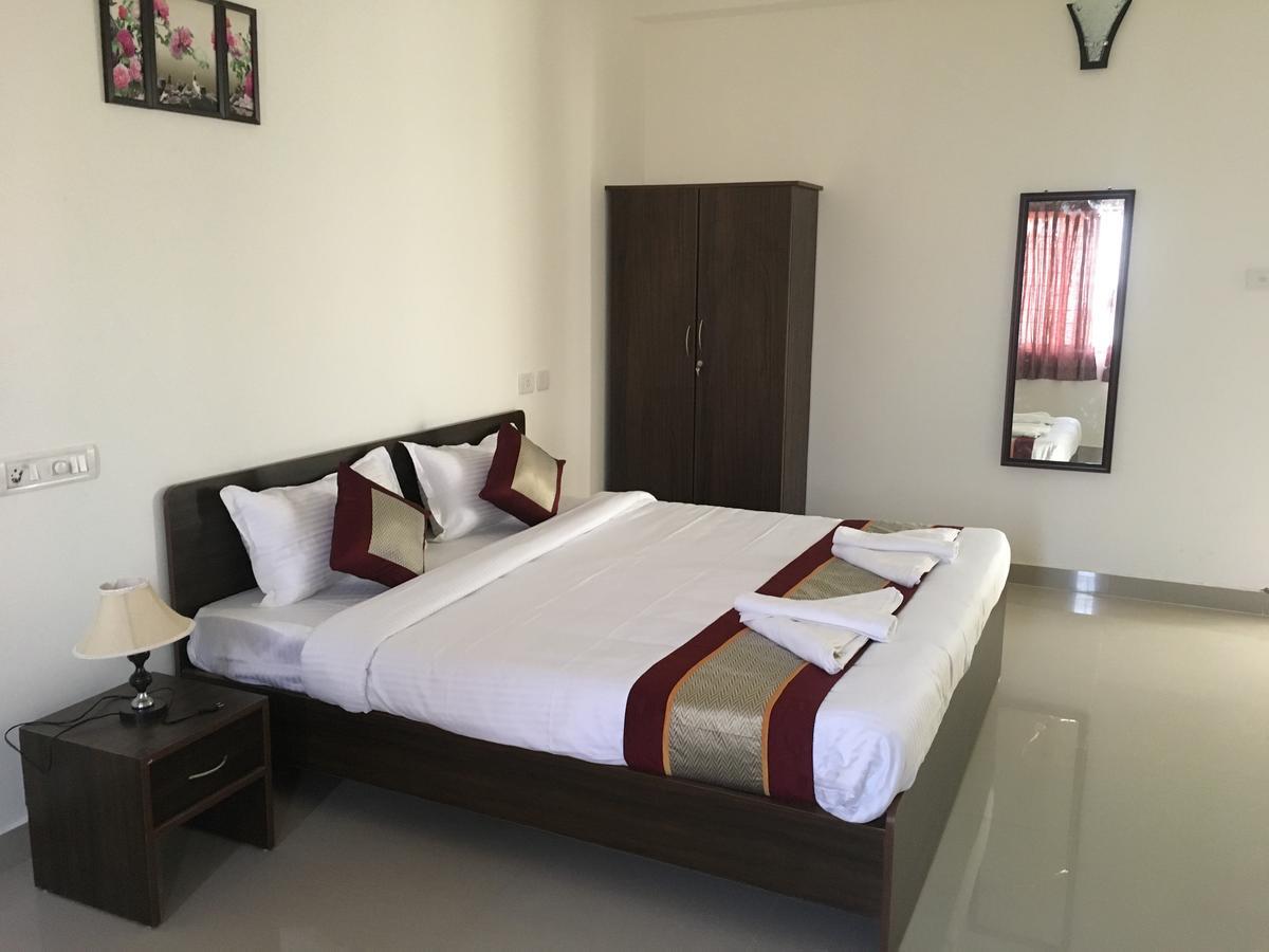Hotel Sun Shine à Chennai Extérieur photo