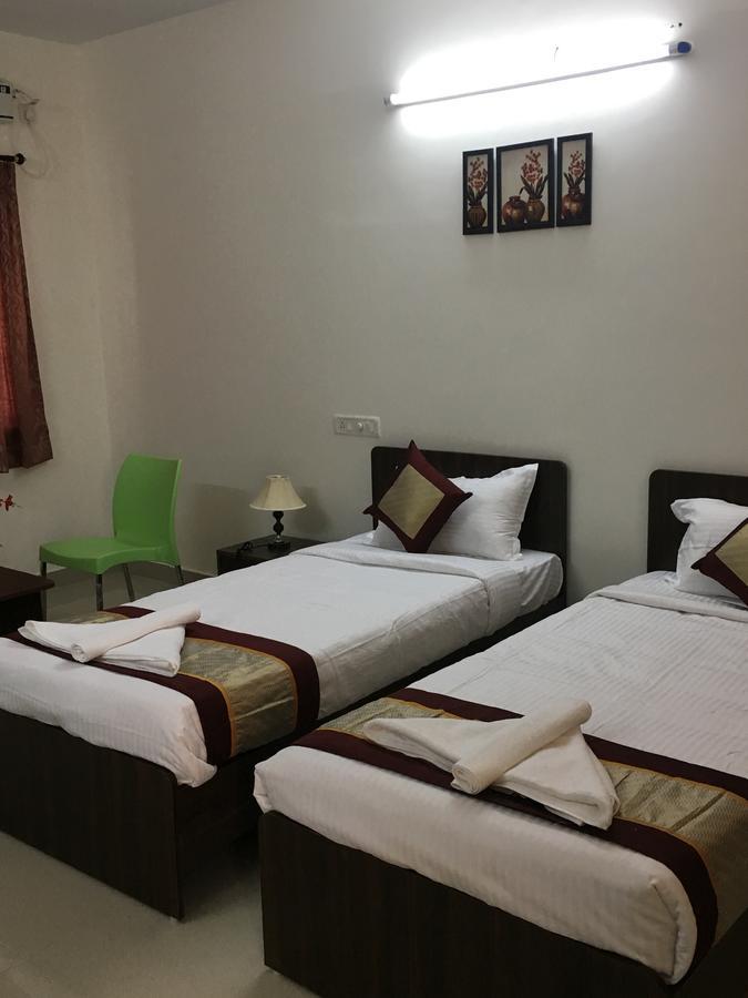 Hotel Sun Shine à Chennai Extérieur photo